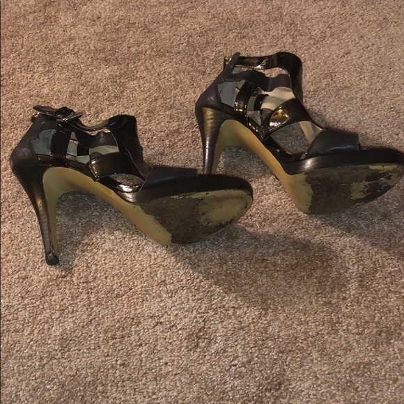 Black Nine West High Heels - Picture 2 of 5